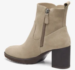 Izzie Bootie