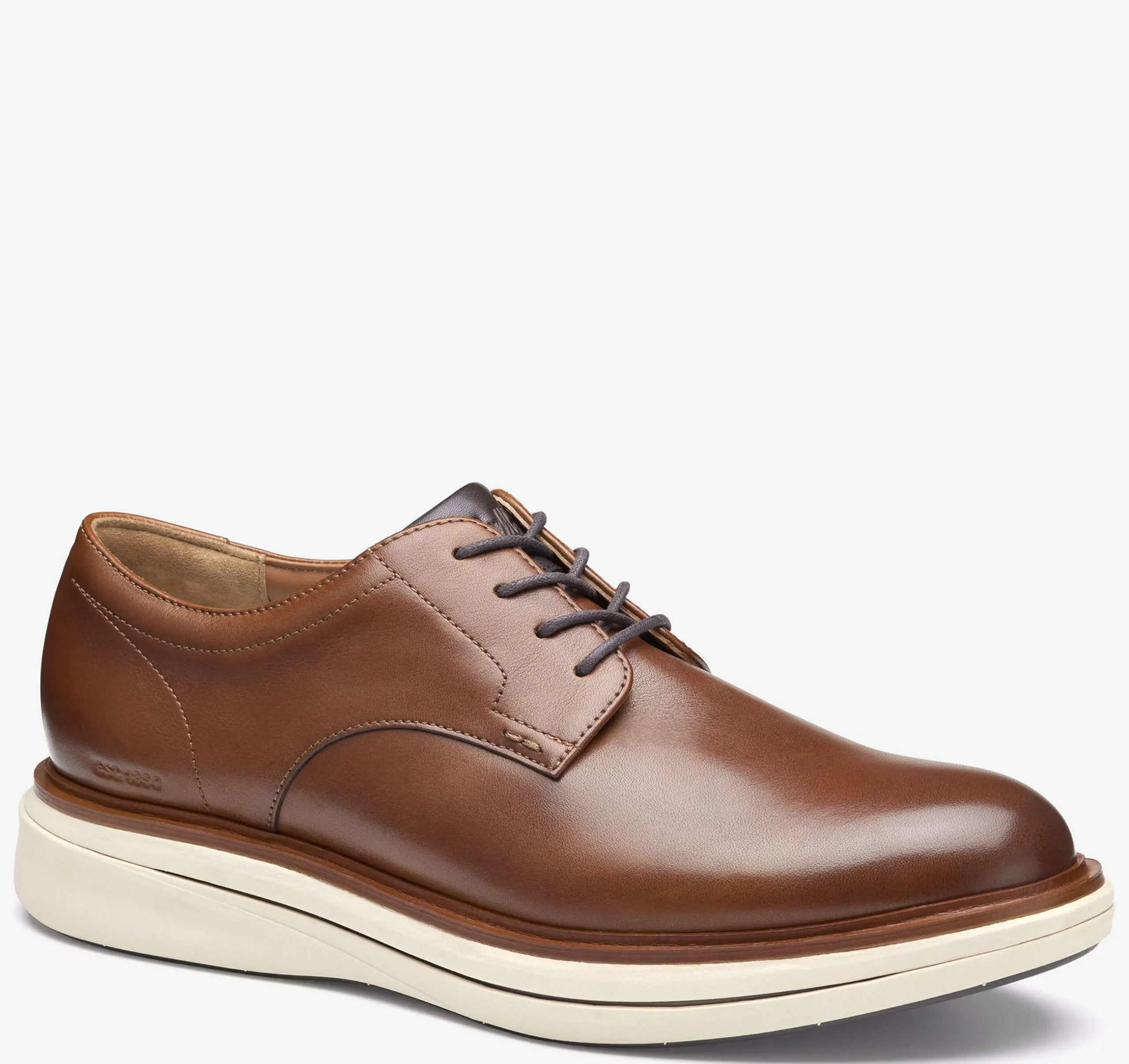 Momentum Plain Toe