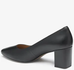 Vicki Pump
